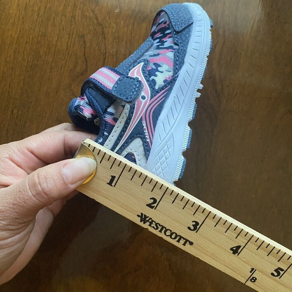 Saucony Kids' Ride 10 Jr Running Shoe Pink Size Toddler 5W New